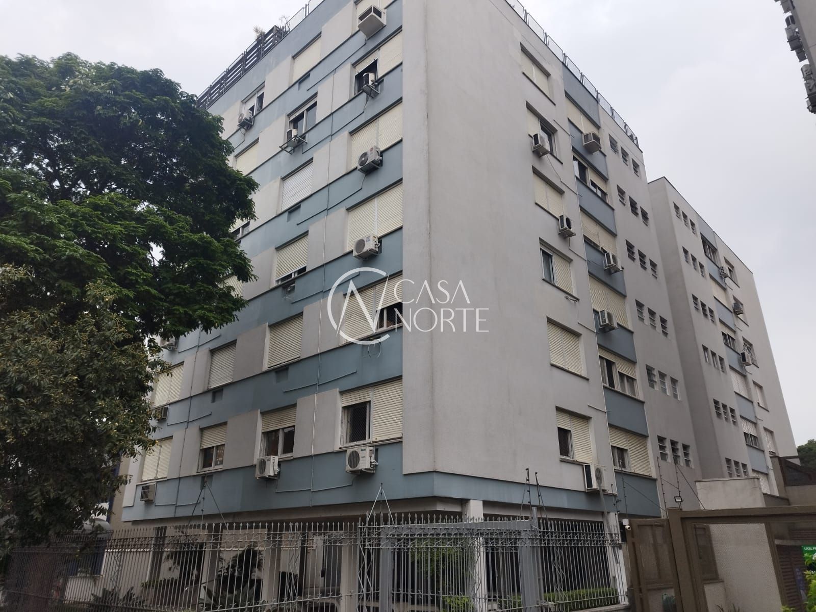 Apartamento à venda com 3 quartos, 125m², 1 vaga, Santana no bairro Centro Histórico em Porto Alegre