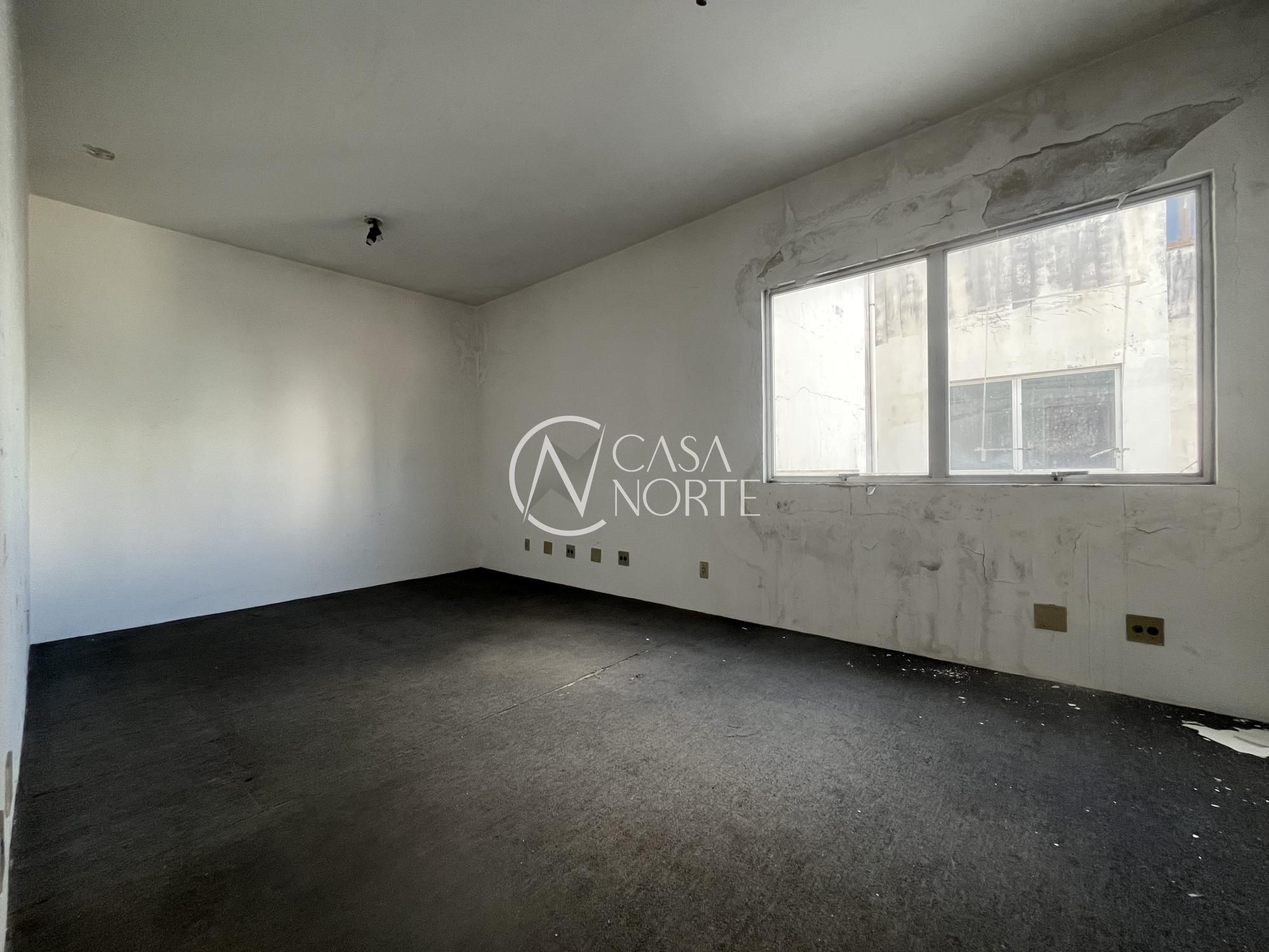 Conjunto Comercial à venda com 1 quarto, 259m², Rua Almirante Barroso no bairro Floresta em Porto Alegre