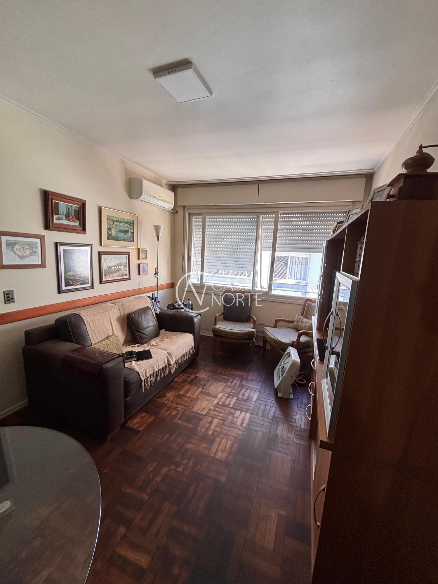 Apartamento à venda com 2 quartos, 70m², 1 vaga, Rua Dona Eugênia no bairro Santa Cecília em Porto Alegre