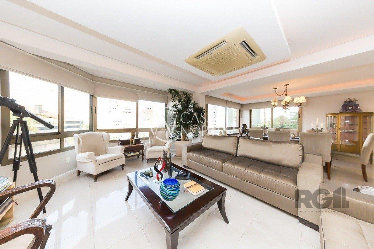 Apartamento à venda com 3 quartos, 156m², 3 suítes, 3 vagas, Rua Pedro Chaves Barcelos no bairro Bela Vista em Porto Alegre