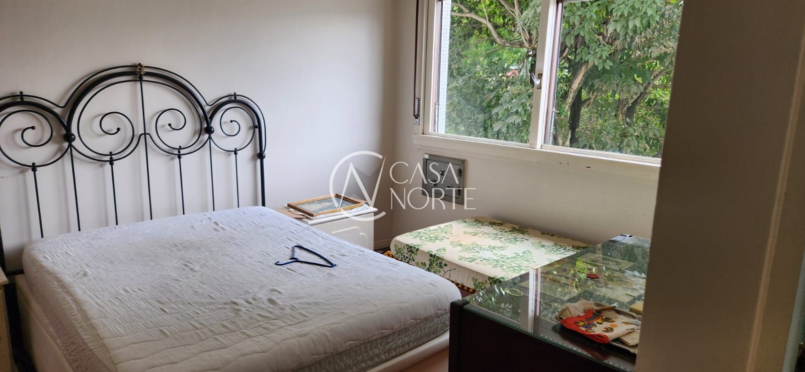 Apartamento à venda com 3 quartos, 104m², 1 suíte, 1 vaga, Rua São Manoel no bairro Santana em Porto Alegre