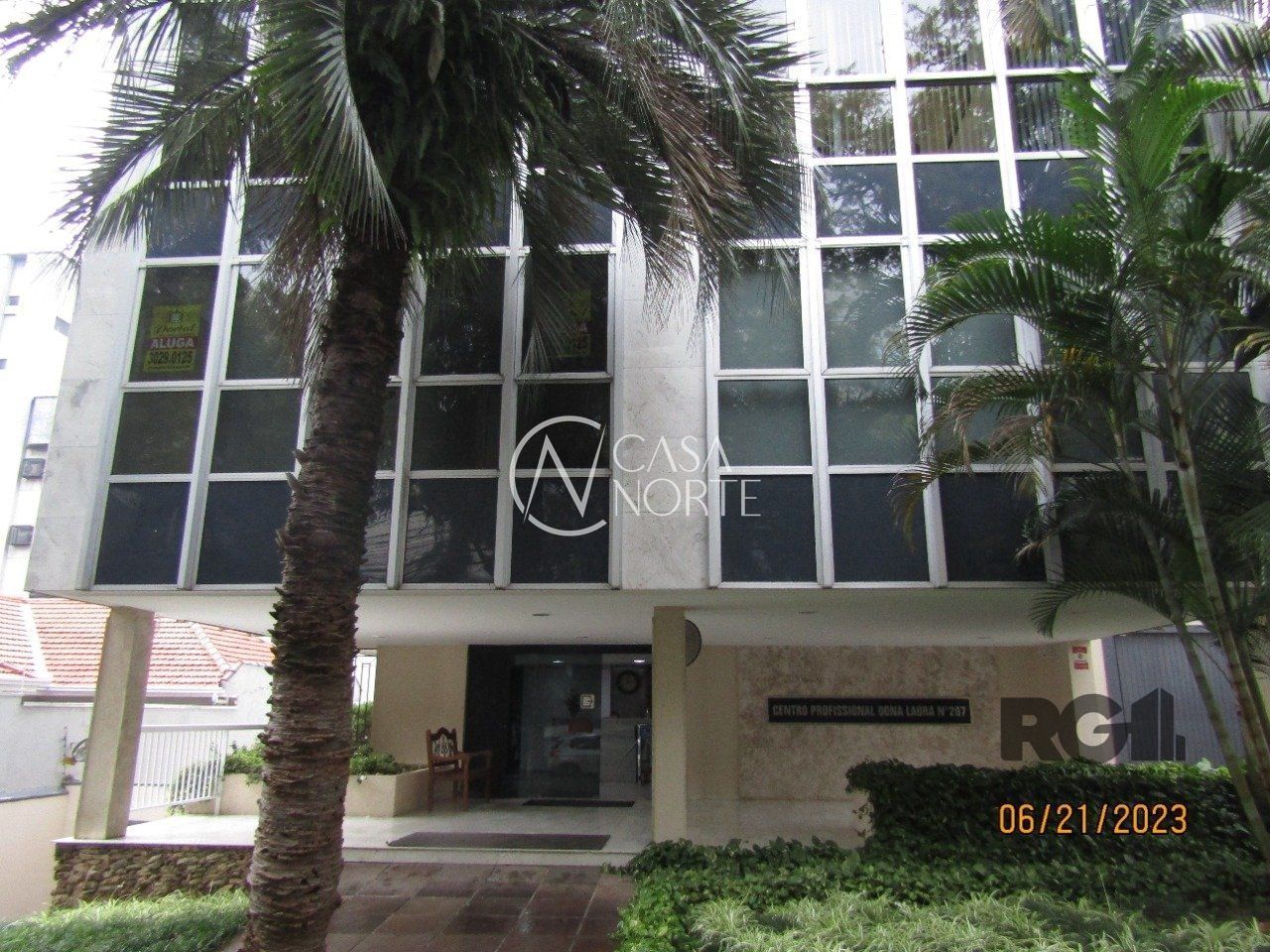 Sala Comercial à venda , 34m², 1 vaga, Rua Dona Laura no bairro Rio Branco em Porto Alegre