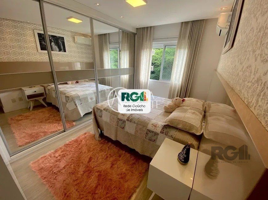 Apartamento à venda com 3 quartos, 66m², 1 suíte, 1 vaga, Avenida Bento Gonçalves no bairro Partenon em Porto Alegre