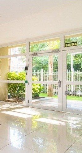 Apartamento à venda com 2 quartos, 83m², 1 suíte, 2 vagas, Rua Mauro Guedes de Oliveira no bairro Jardim Lindóia em Porto Alegre