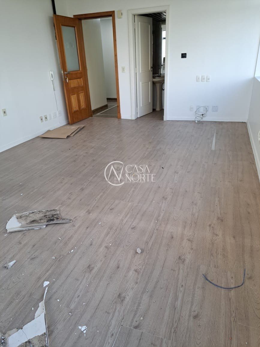 Sala Comercial à venda , 32m², Avenida Carlos Gomes no bairro Auxiliadora em Porto Alegre