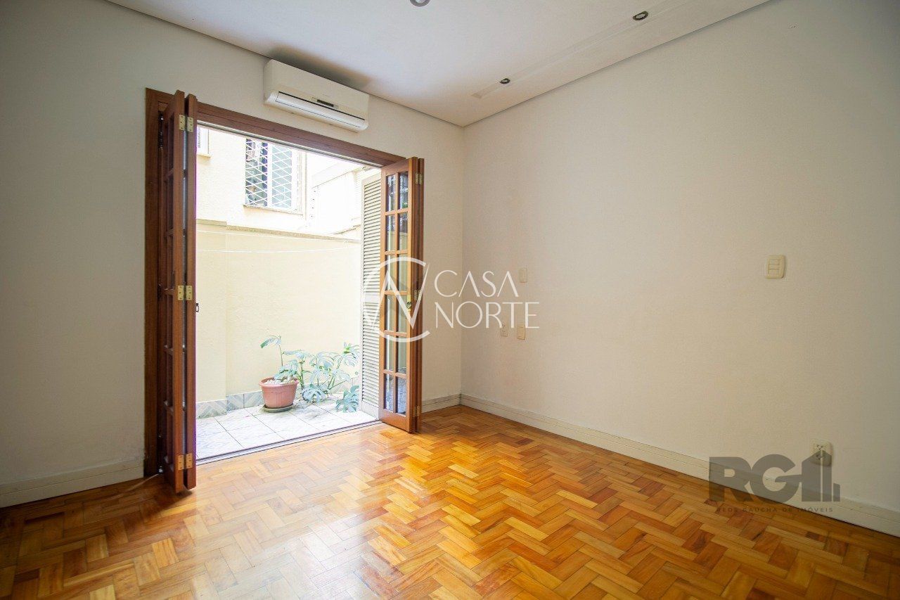 Apartamento à venda com 1 quarto, 45m², Rua Garibaldi no bairro Independência em Porto Alegre