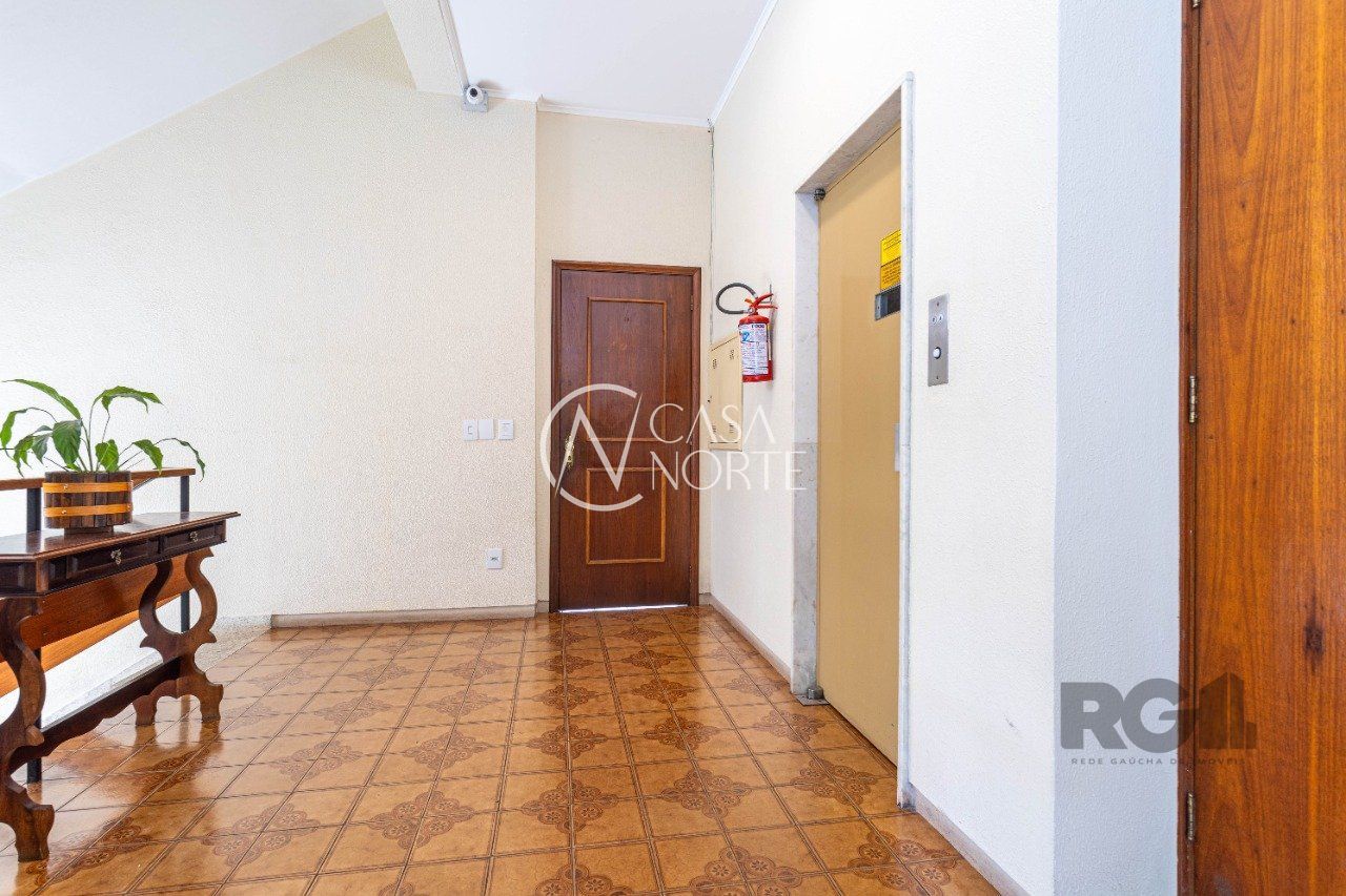 Apartamento à venda com 2 quartos, 83m², 2 vagas, Rua Vasco da Gama no bairro Rio Branco em Porto Alegre