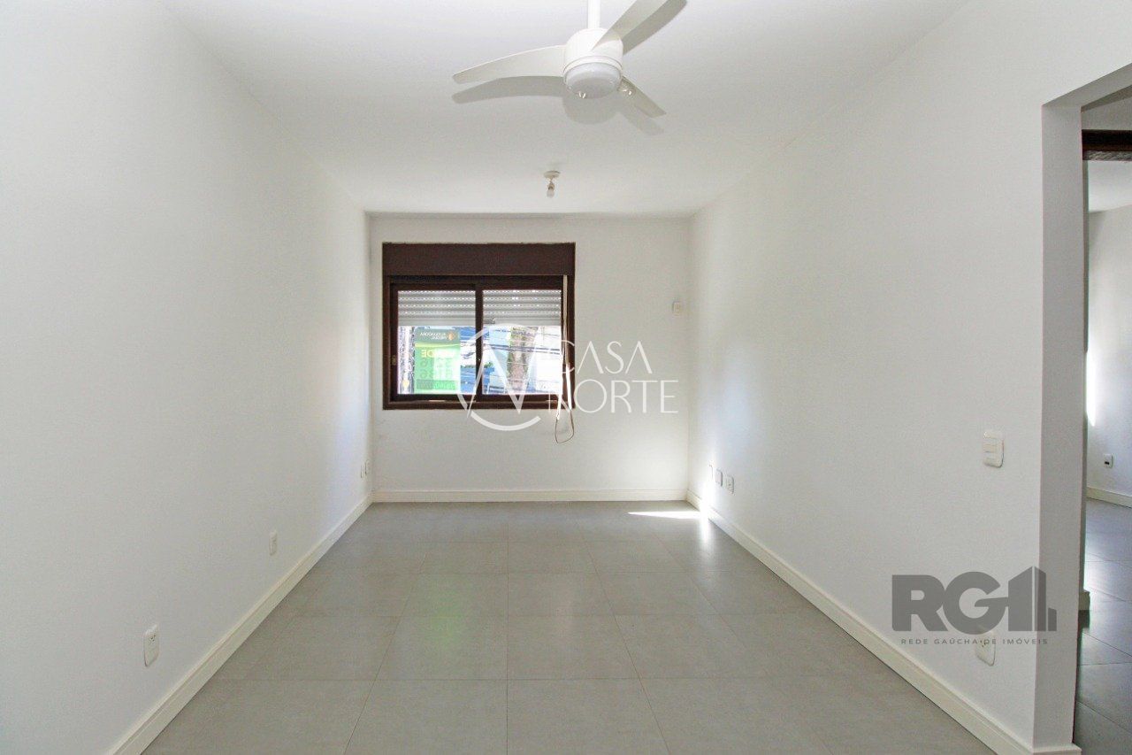 Apartamento à venda com 2 quartos, 58m², 1 vaga, Rua Veador Porto no bairro Santana em Porto Alegre