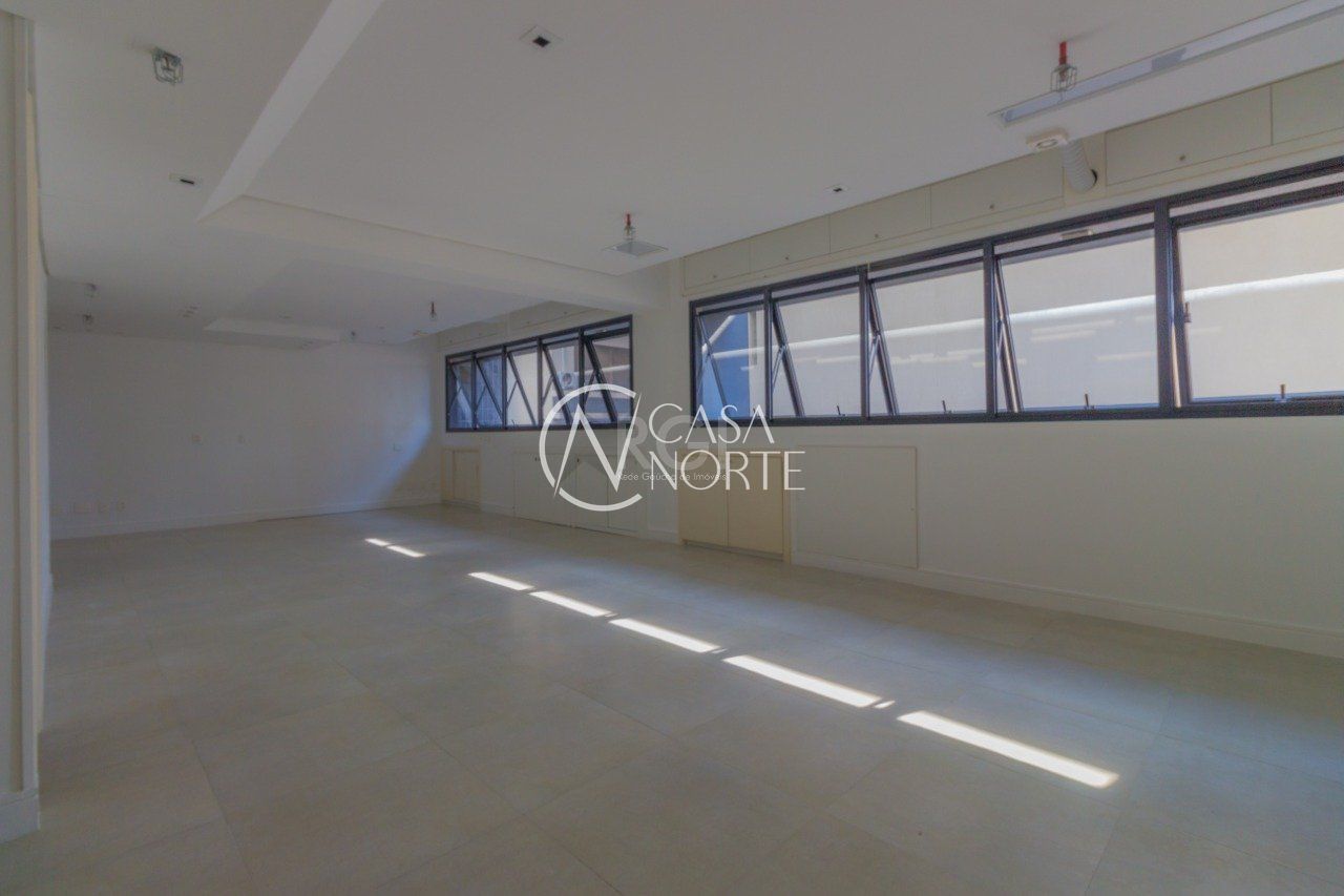 Sala Comercial à venda com 1 quarto, 36m², 1 vaga, Rua Mariante no bairro Rio Branco em Porto Alegre