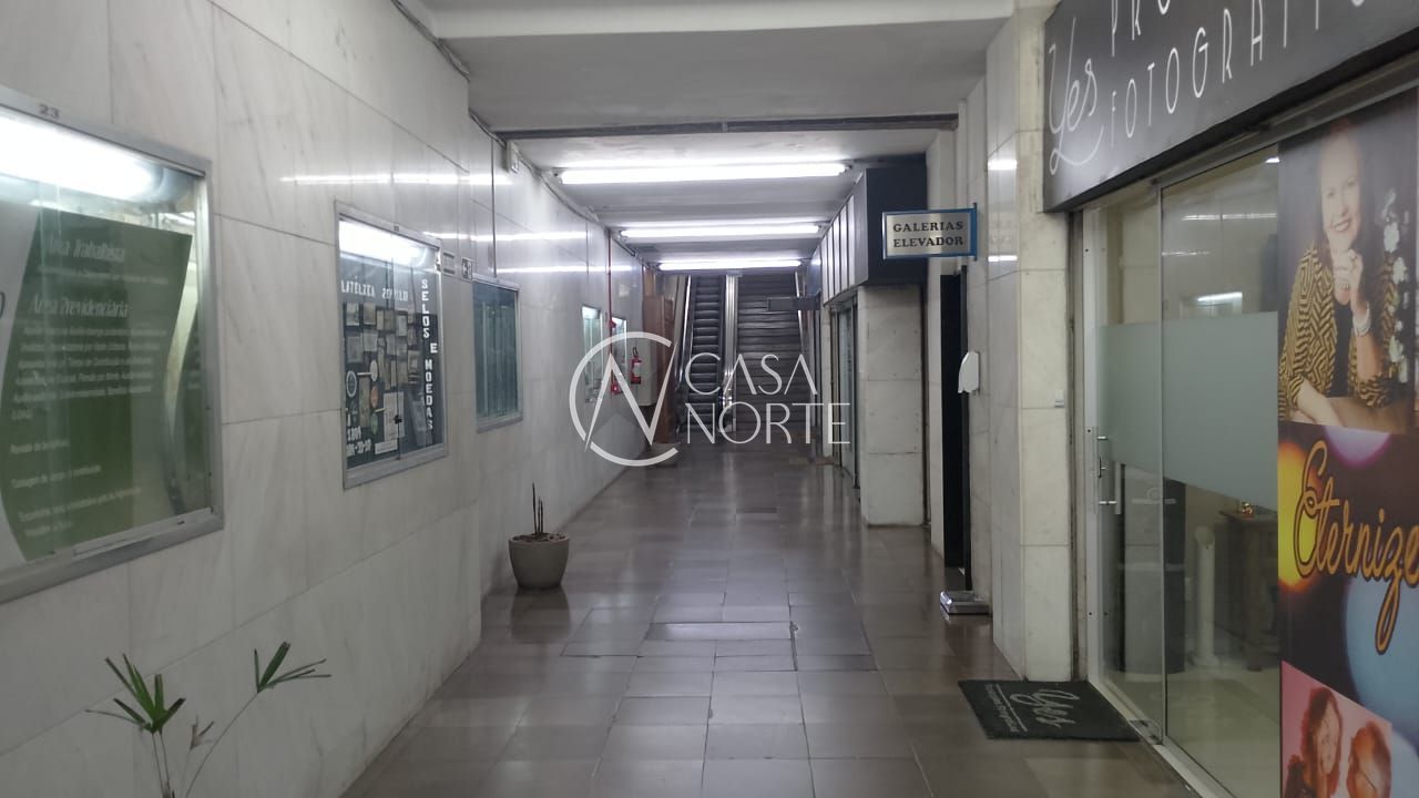 Sala Comercial à venda com 1 quarto, 38m², Rua dos Andradas no bairro Centro em Porto Alegre