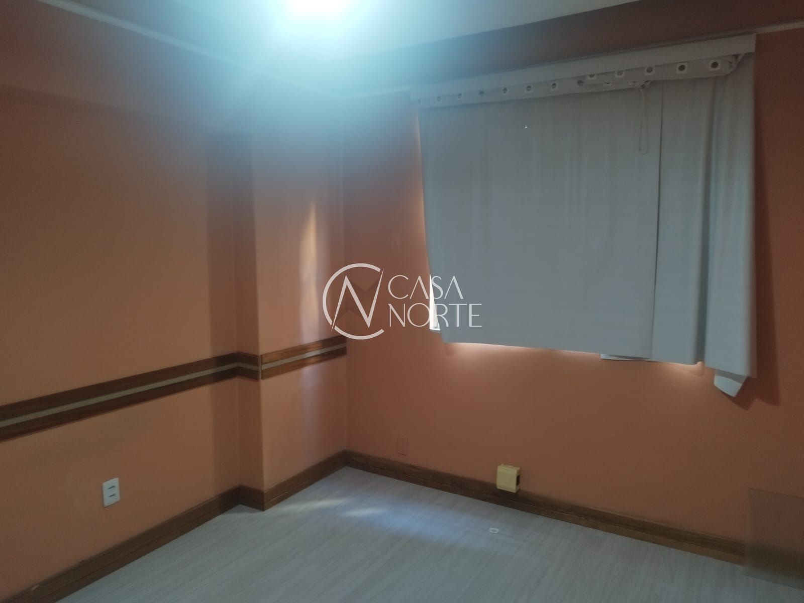 Apartamento à venda com 3 quartos, 69m², 1 vaga, Jeronimo Coelho no bairro Centro Histórico em Porto Alegre