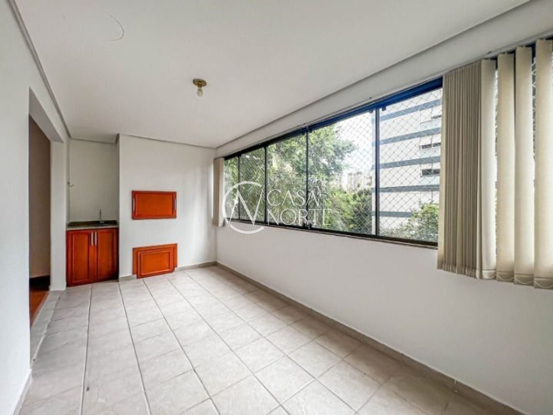Apartamento à venda com 3 quartos, 103m², 1 suíte, 1 vaga, Visconde do Herval no bairro Menino Deus em Porto Alegre
