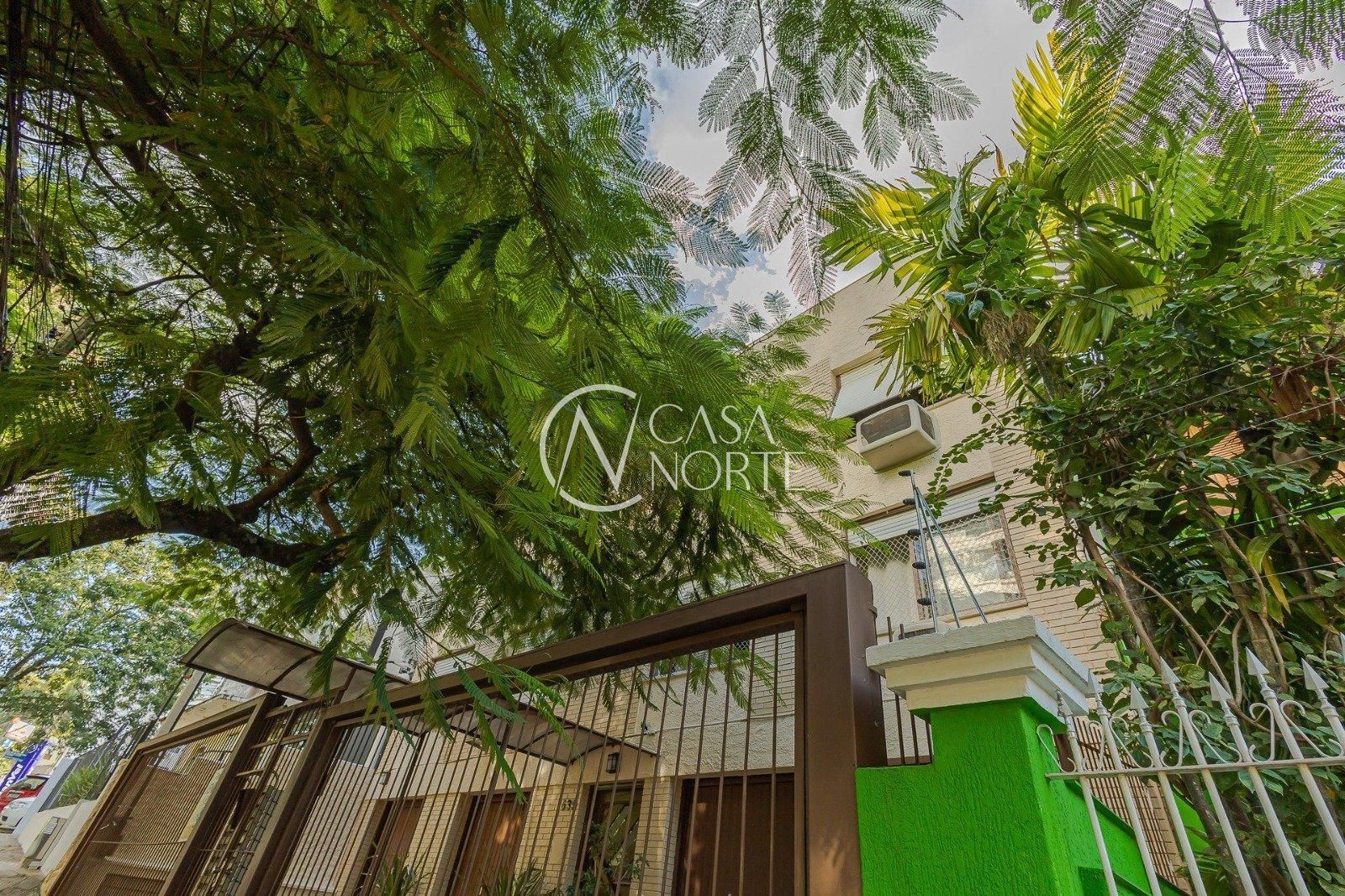 Cobertura à venda com 4 quartos, 201m², 1 suíte, 1 vaga, Rua Portugal no bairro São João em Porto Alegre