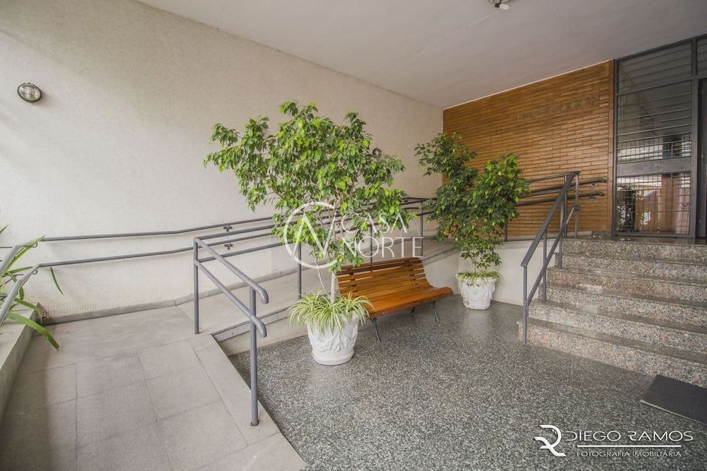 Apartamento à venda com 2 quartos, 80m², Rua Ramiro Barcelos no bairro Santana em Porto Alegre