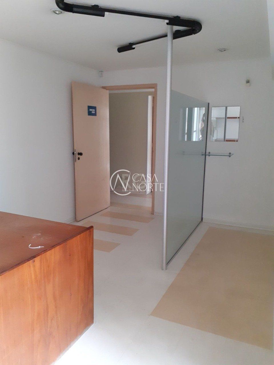 Sala Comercial à venda , 96m², Avenida Osvaldo Aranha no bairro Bom Fim em Porto Alegre