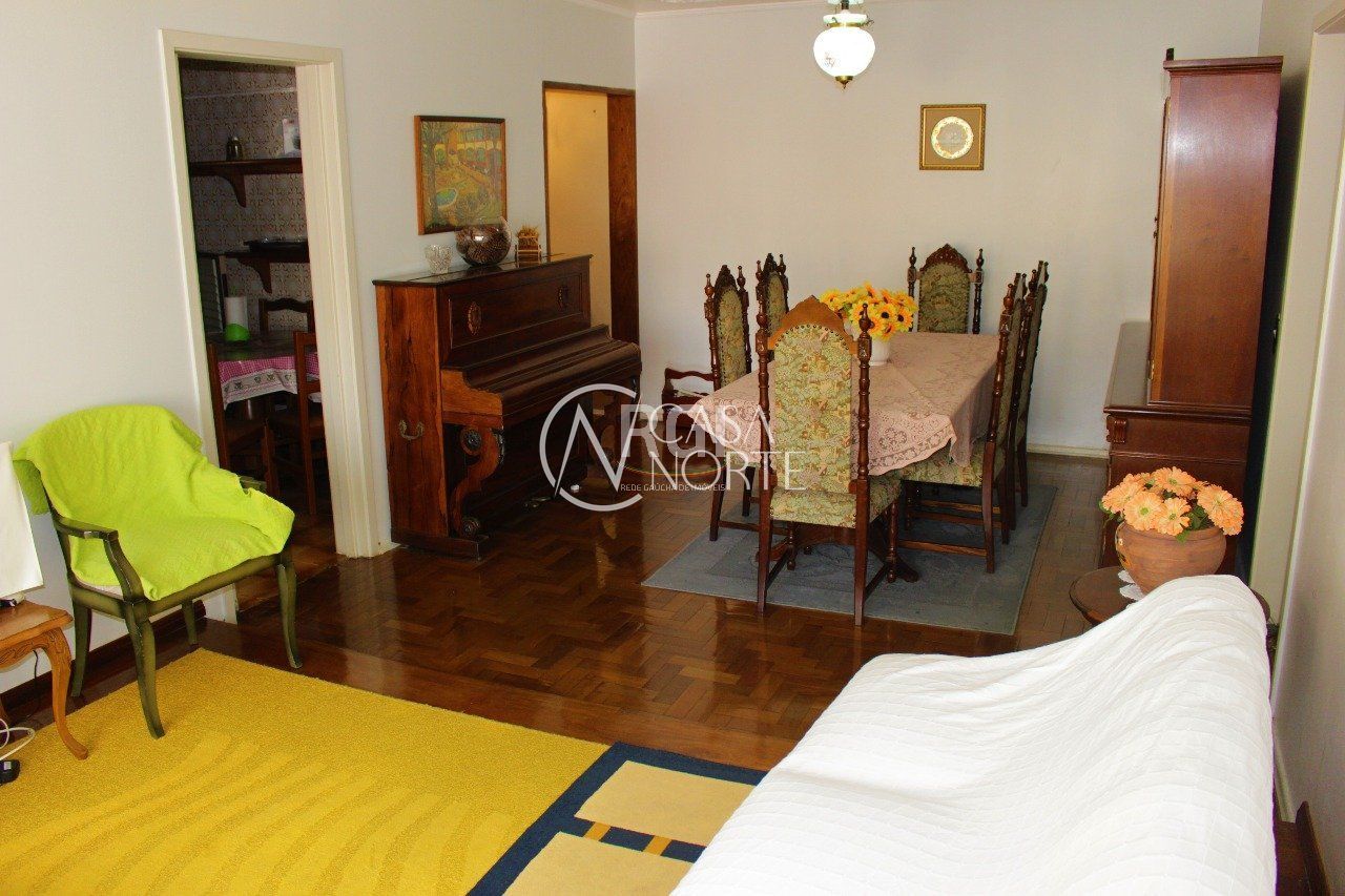 Apartamento à venda com 3 quartos, 126m², 1 vaga, Rua Santana no bairro Farroupilha em Porto Alegre