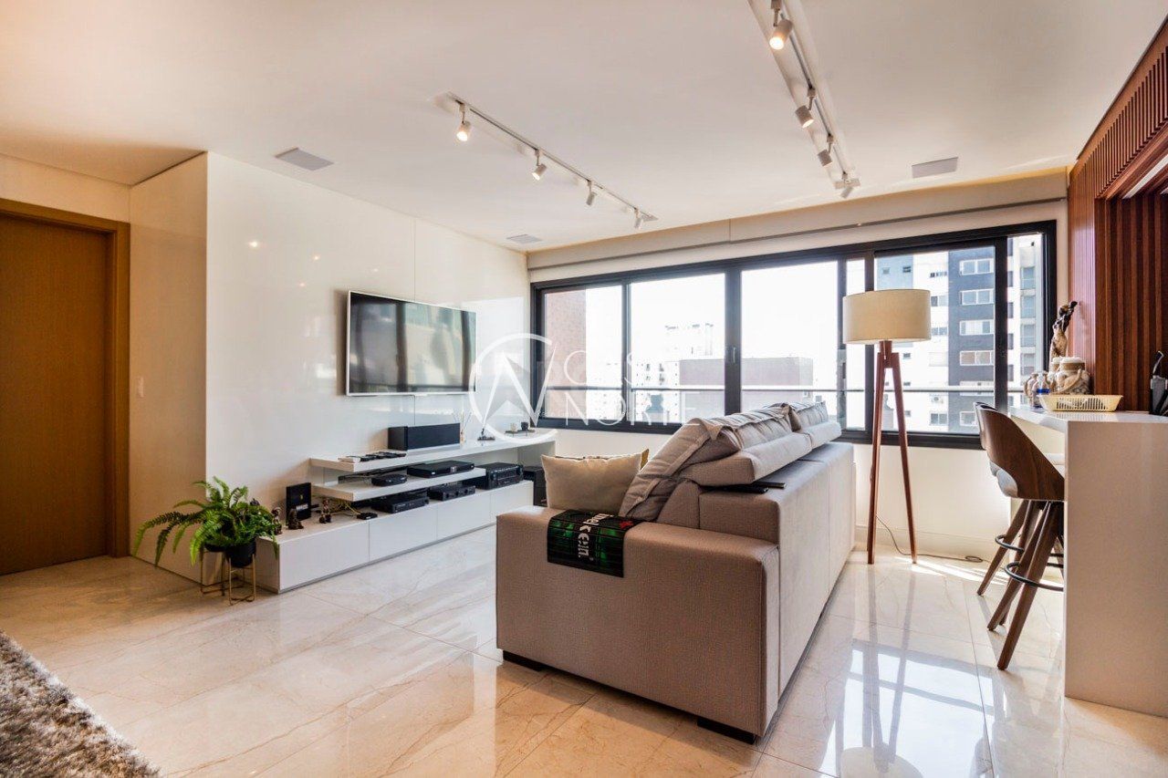 Apartamento à venda com 3 quartos, 101m², 1 suíte, 4 vagas, Rua Acelio Daudt no bairro Passo da Areia em Porto Alegre