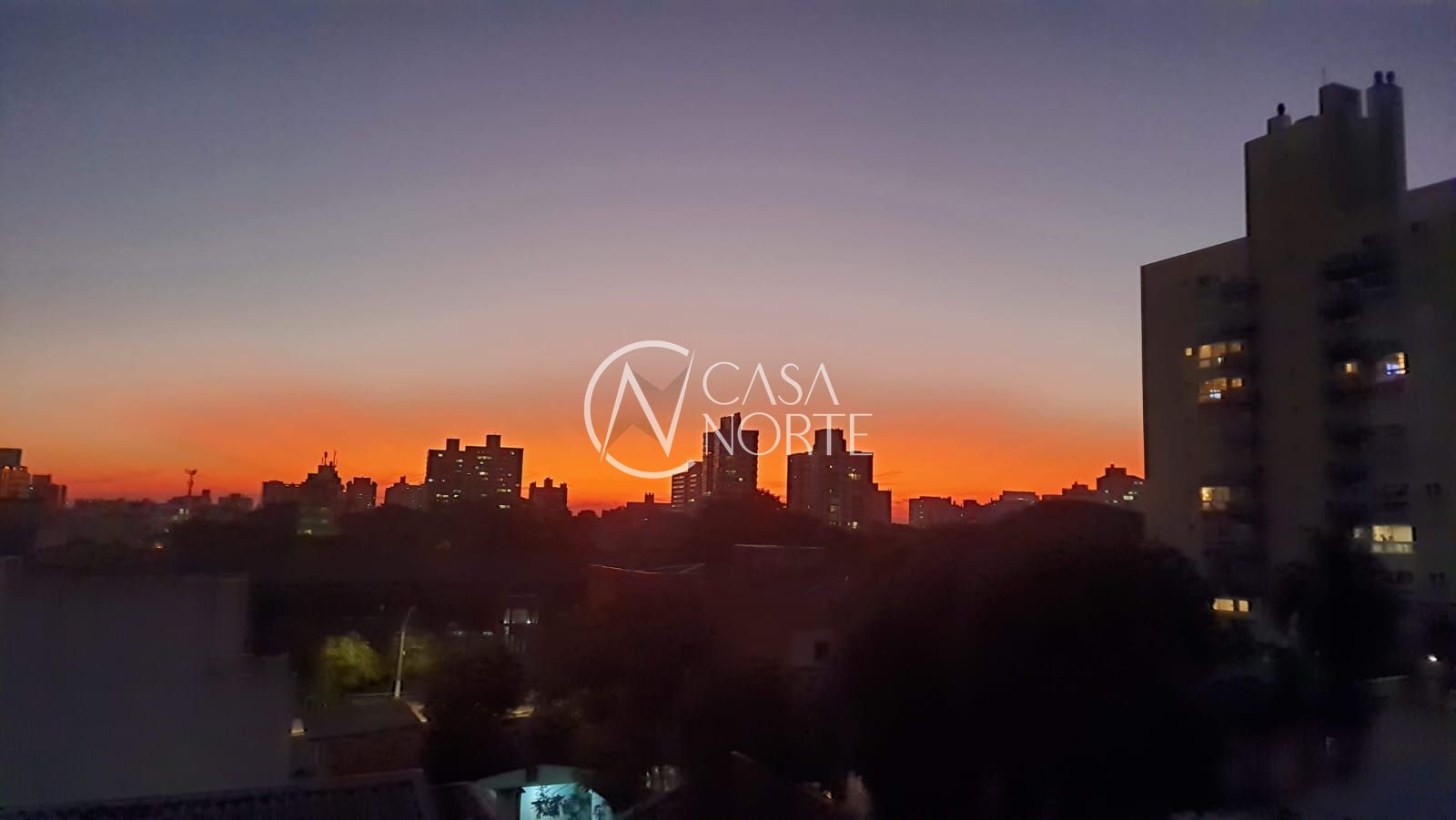 Cobertura à venda com 3 quartos, 151m², 1 suíte, 2 vagas, Travessa Alexandrino de Alencar no bairro Azenha em Porto Alegre