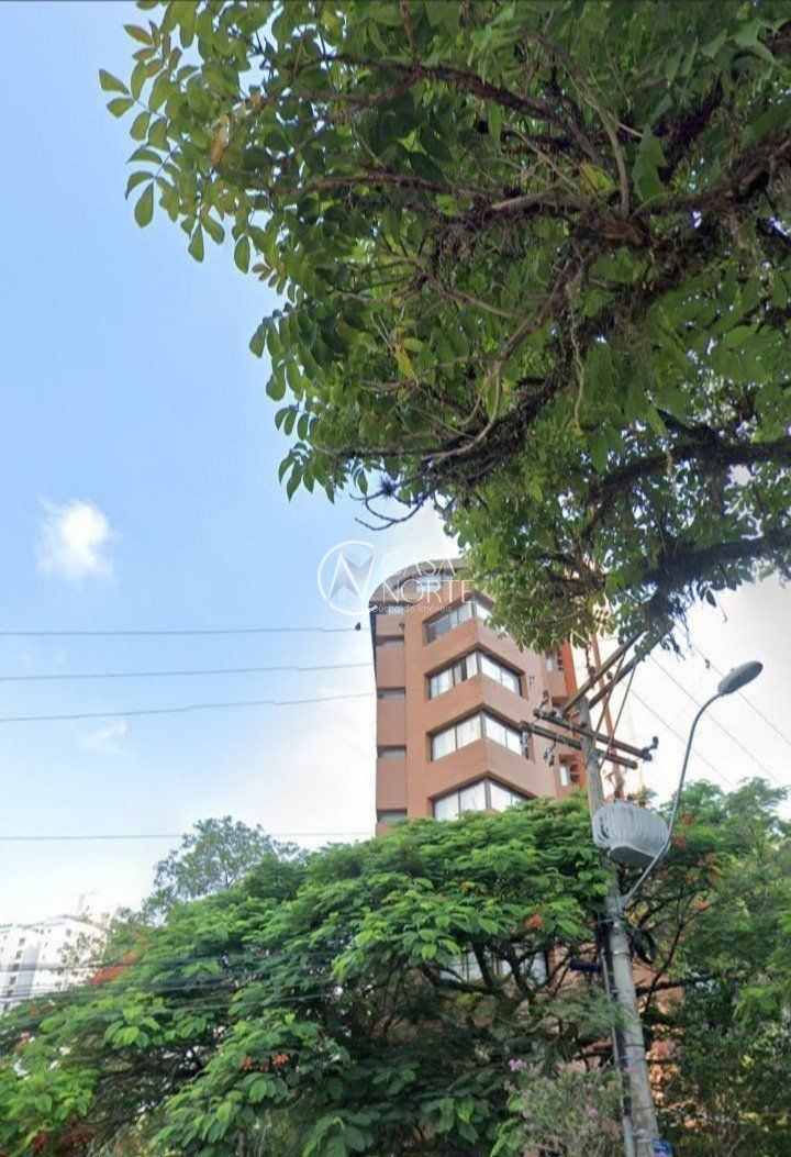 Apartamento à venda com 1 quarto, 51m², 1 suíte, 1 vaga, Alameda Alceu Wamosy no bairro Três Figueiras em Porto Alegre