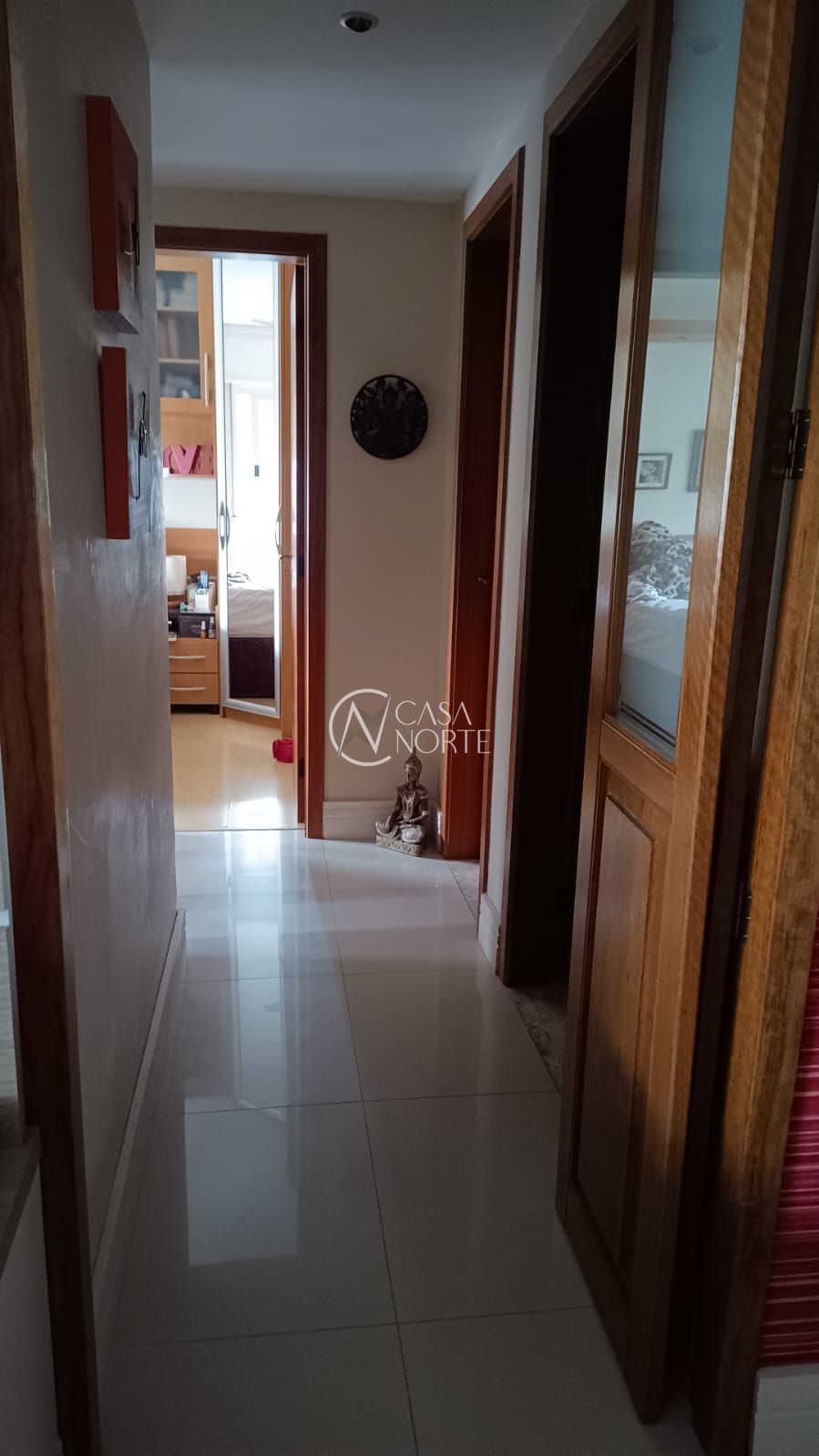 Apartamento à venda com 2 quartos, 63m², 1 suíte, 1 vaga, Rua José do Patrocínio no bairro Cidade Baixa em Porto Alegre