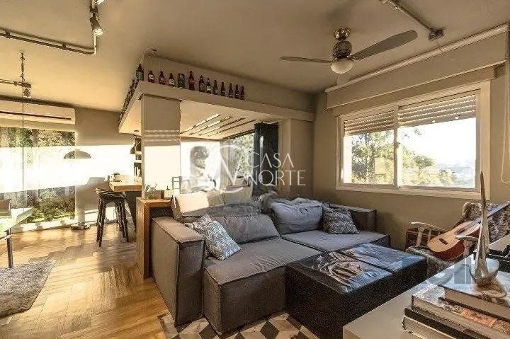 Apartamento à venda com 3 quartos, 99m², 1 suíte, 1 vaga, Avenida João Wallig no bairro Passo da Areia em Porto Alegre