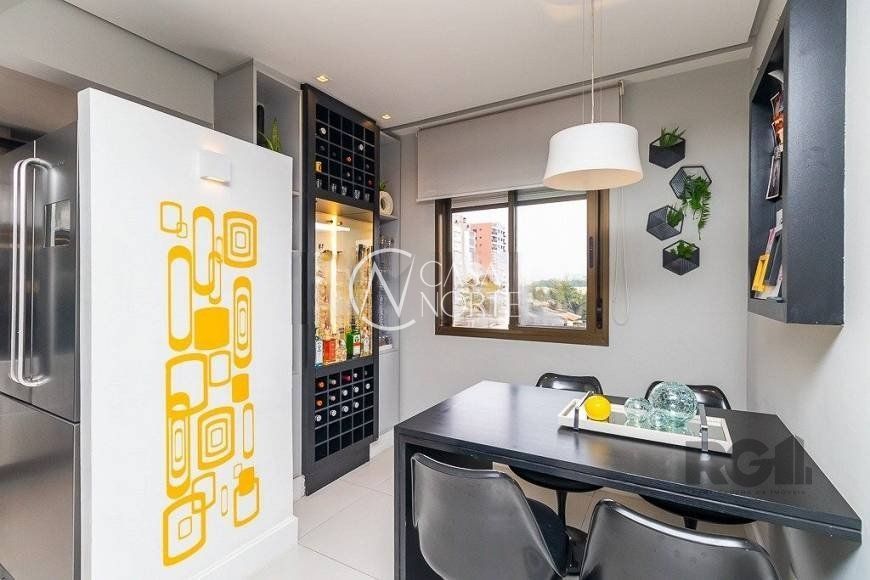 Apartamento à venda com 1 quarto, 68m², 1 suíte, 1 vaga, Rua Jari no bairro Passo da Areia em Porto Alegre