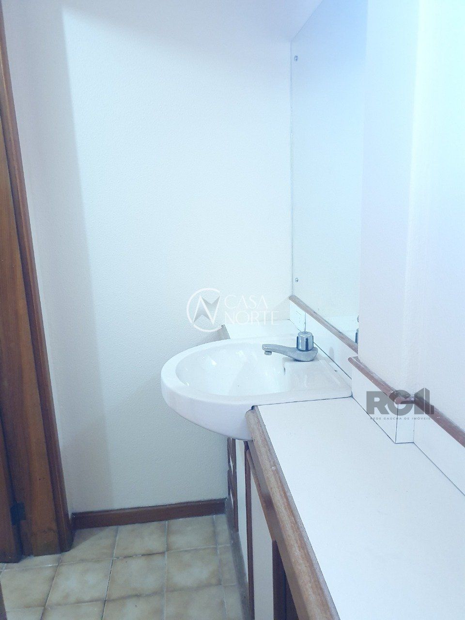 Sala Comercial à venda , 31m², Avenida Ijui no bairro Petrópolis em Porto Alegre