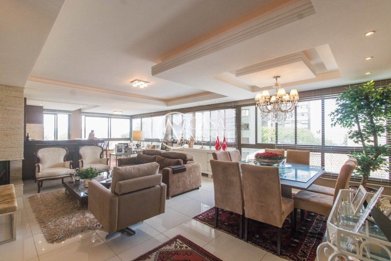 Apartamento à venda com 3 quartos, 169m², 3 suítes, 3 vagas, Rua Cabral no bairro Rio Branco em Porto Alegre
