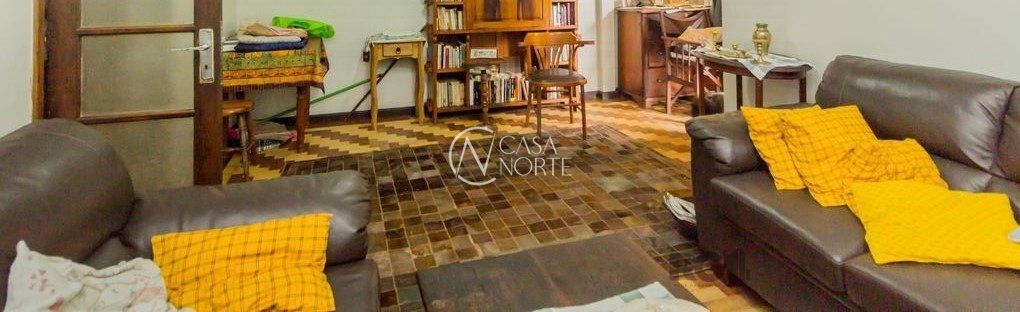 Casa à venda com 4 quartos, 150m², 1 suíte, 1 vaga, Avenida Palmeira no bairro Petrópolis em Porto Alegre