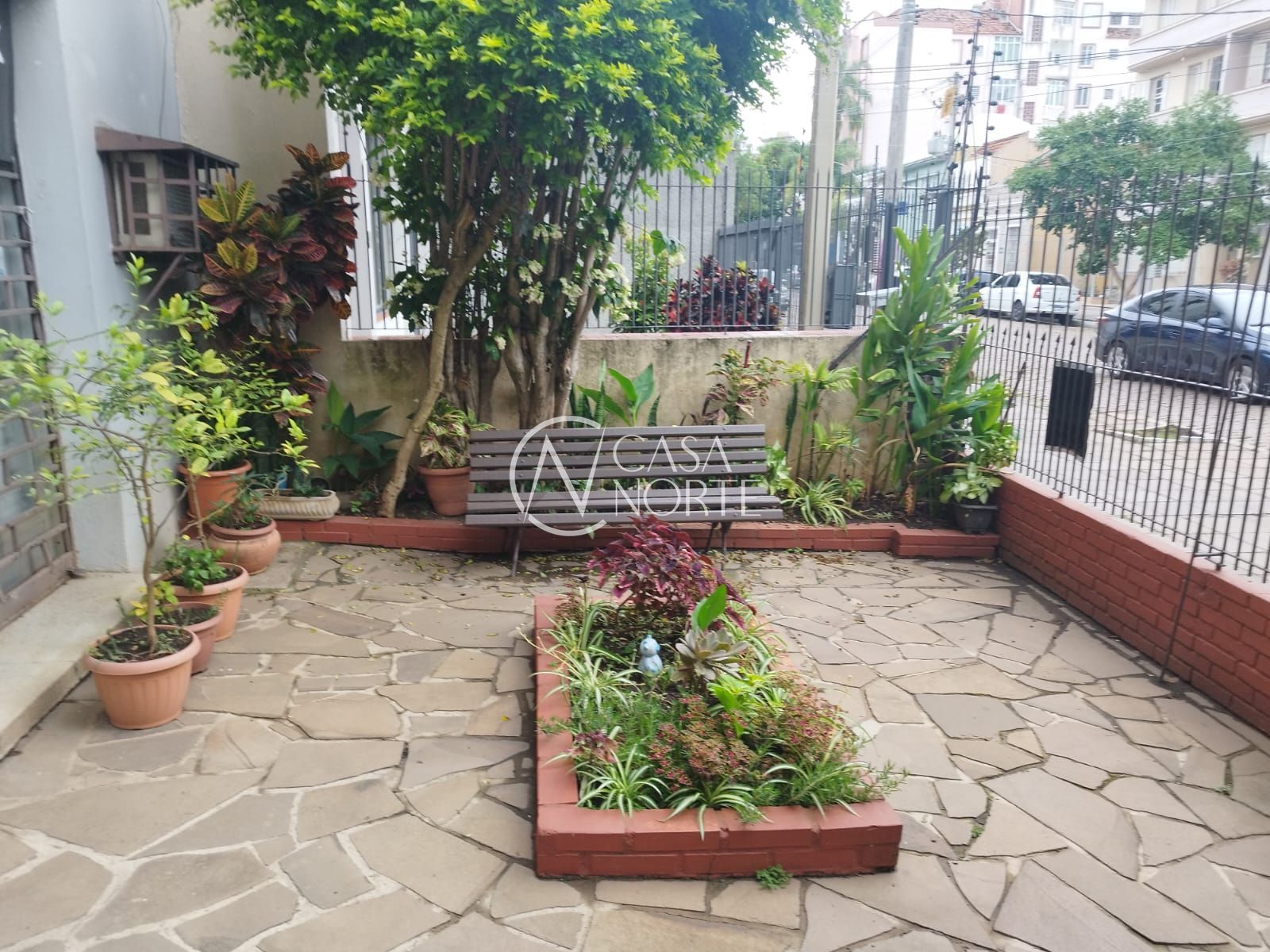 Apartamento à venda com 1 quarto, 33m², Rua Comendador Azevedo no bairro Floresta em Porto Alegre