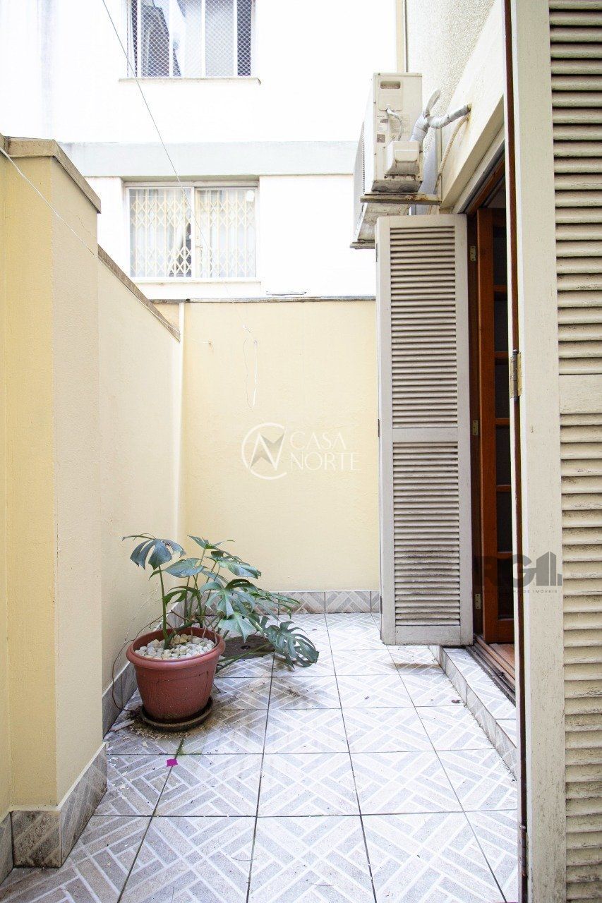 Apartamento à venda com 1 quarto, 45m², Rua Garibaldi no bairro Independência em Porto Alegre