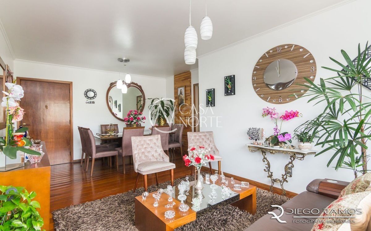 Apartamento à venda com 2 quartos, 80m², 1 vaga, Rua José de Alencar no bairro Menino Deus em Porto Alegre