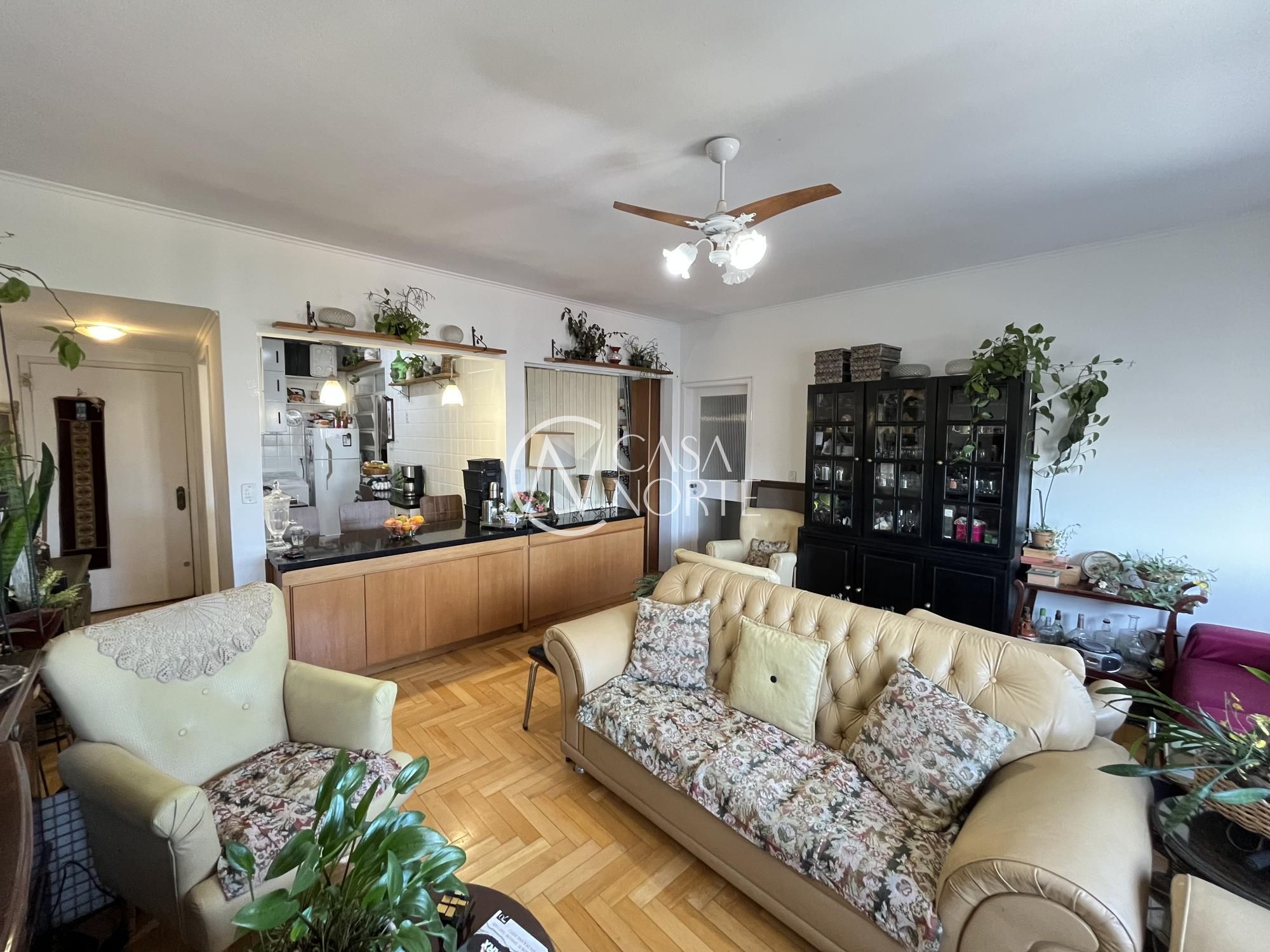 Apartamento à venda com 3 quartos, 106m², 1 suíte, 1 vaga, Rua André Puente no bairro Independência em Porto Alegre