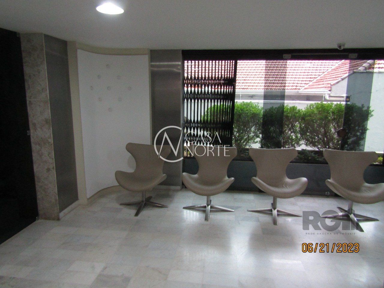 Sala Comercial à venda , 35m², 1 vaga, Rua Dona Laura no bairro Rio Branco em Porto Alegre