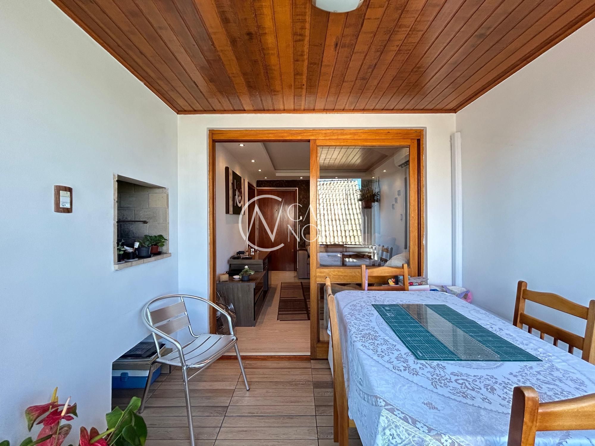 Apartamento à venda com 2 quartos, 67m², 1 suíte, 1 vaga, Rua Jalmar Azambuja Diniz no bairro Jardim Itu Sabará em Porto Alegre