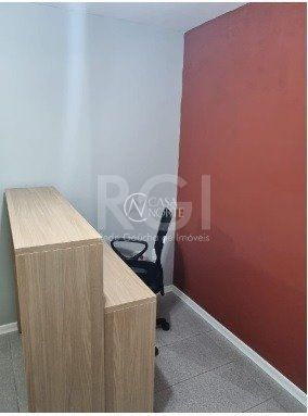 Sala Comercial à venda , 44m², Rua Santana no bairro Farroupilha em Porto Alegre