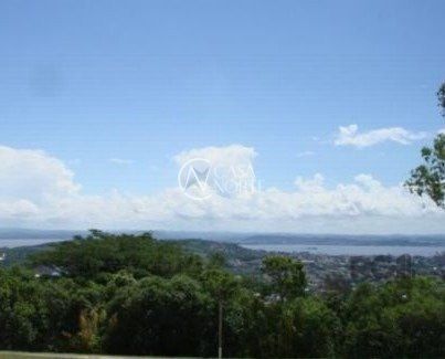 Terreno à venda  com 10000m², Rua Amapá no bairro Vila Nova em Porto Alegre