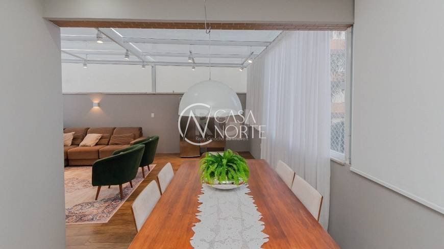 Apartamento à venda com 3 quartos, 105m², 1 suíte, 1 vaga, Rua Doutor Barros Cassal no bairro Floresta em Porto Alegre