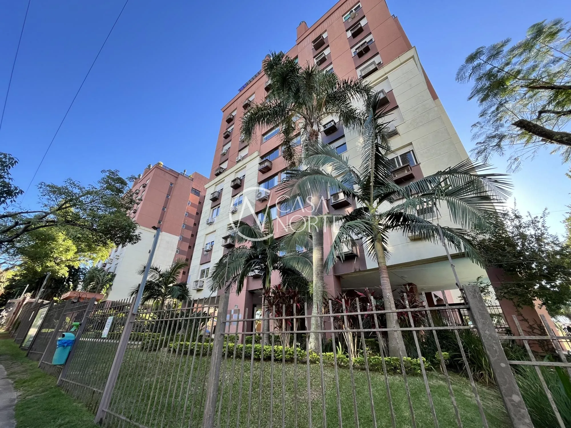 Apartamento à venda com 3 quartos, 96m², 1 suíte, 1 vaga, Avenida General Barreto Viana no bairro Chácara das Pedras em Porto Alegre
