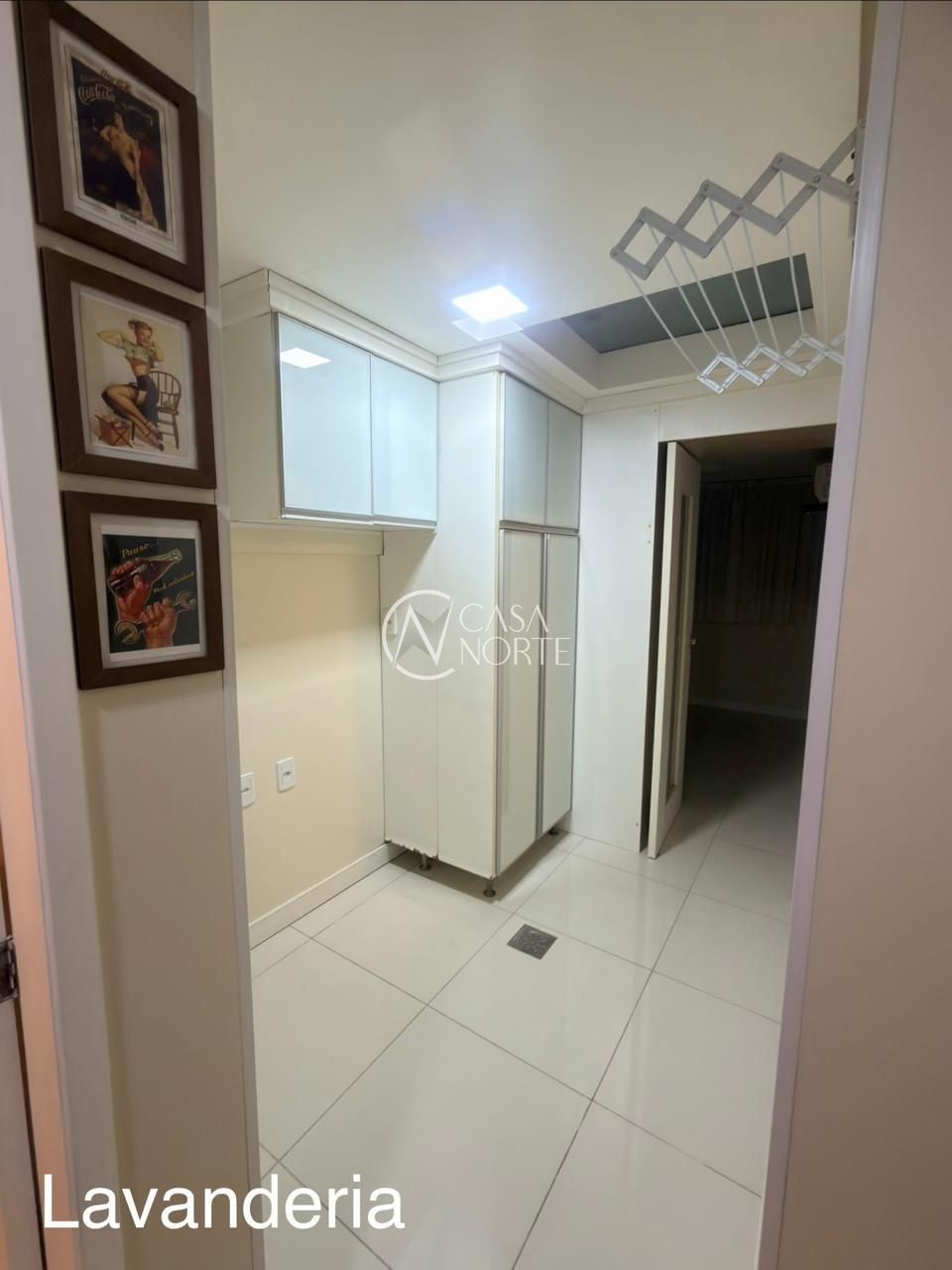 Apartamento à venda com 2 quartos, 48m², 1 suíte, 1 vaga, Rua Dezessete de Junho no bairro Menino Deus em Porto Alegre