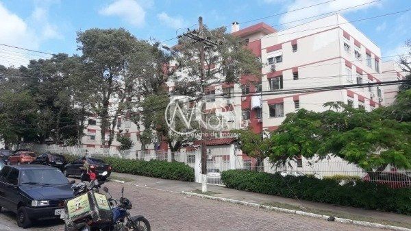 Apartamento à venda com 1 quarto, 38m², Rua Marechal Hermes no bairro Camaquã em Porto Alegre