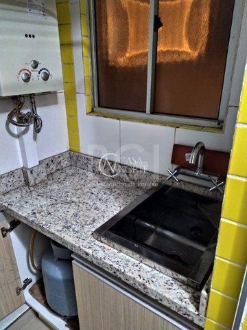 Apartamento à venda com 2 quartos, 40m², 1 vaga, Avenida Edu Las-Casas no bairro Rubem Berta em Porto Alegre