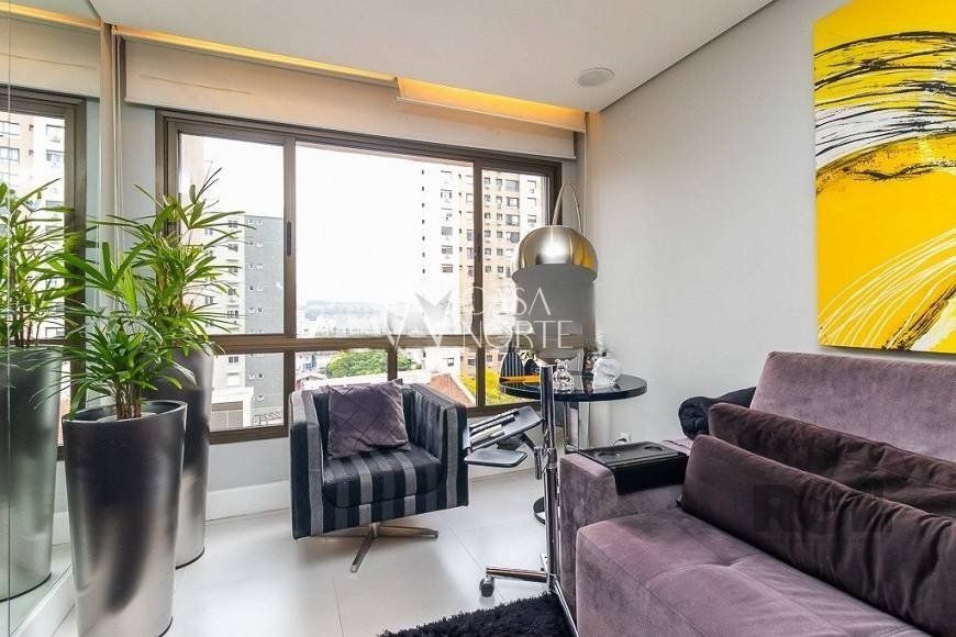 Apartamento à venda com 1 quarto, 68m², 1 suíte, 1 vaga, Rua Jari no bairro Passo da Areia em Porto Alegre