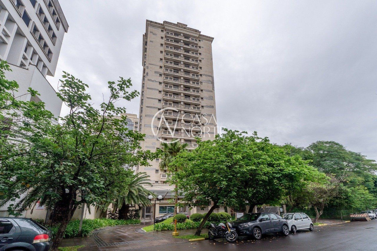 Apartamento à venda com 1 quarto, 57m², 1 vaga, Avenida Luiz Manoel Gonzaga no bairro Petrópolis em Porto Alegre