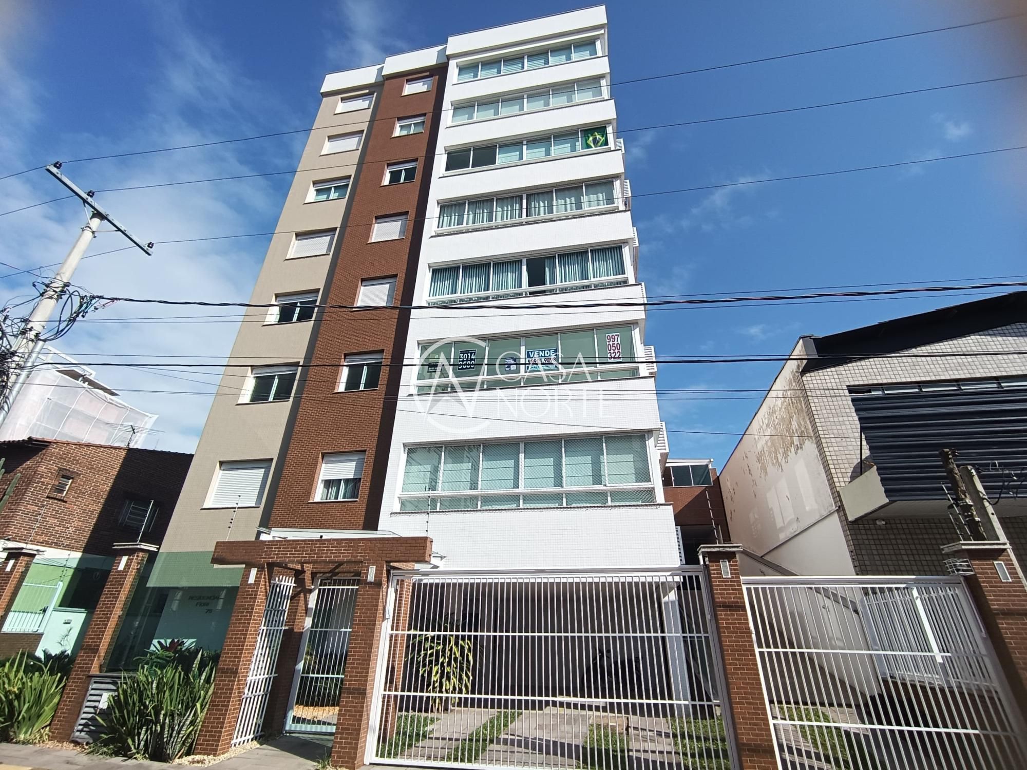 Apartamento à venda com 3 quartos, 97m², 2 vagas, Tasso Fragoso no bairro Passo da Areia em Porto Alegre