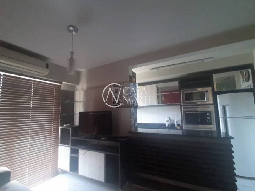 Apartamento à venda com 3 quartos, 67m², 1 suíte, 1 vaga, Avenida Otto Niemeyer no bairro Camaquã em Porto Alegre