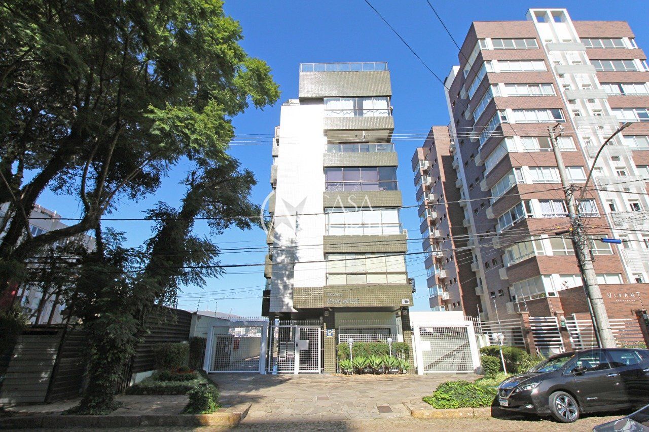 Apartamento à venda com 3 quartos, 118m², 1 suíte, 2 vagas, Rua Itaborai no bairro Jardim Botânico em Porto Alegre