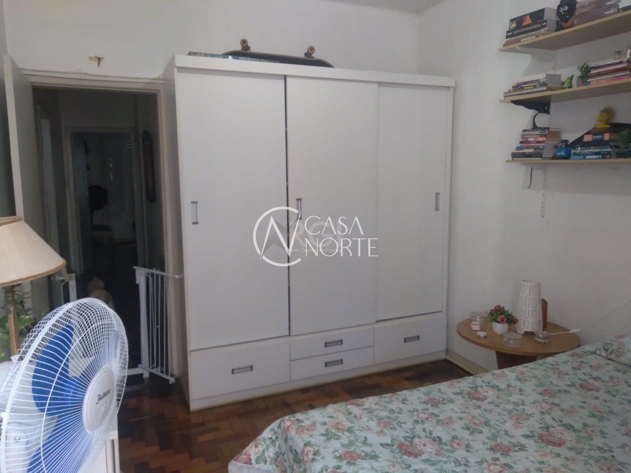 Apartamento à venda com 3 quartos, 107m², Rua Ramiro Barcelos no bairro Bom Fim em Porto Alegre