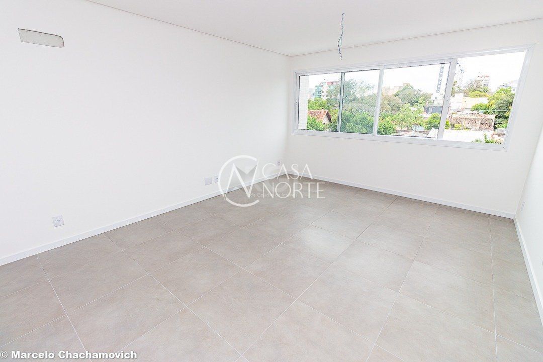 Apartamento à venda com 2 quartos, 69m², 1 suíte, 2 vagas, Rua São Marcos no bairro Bom Jesus em Porto Alegre