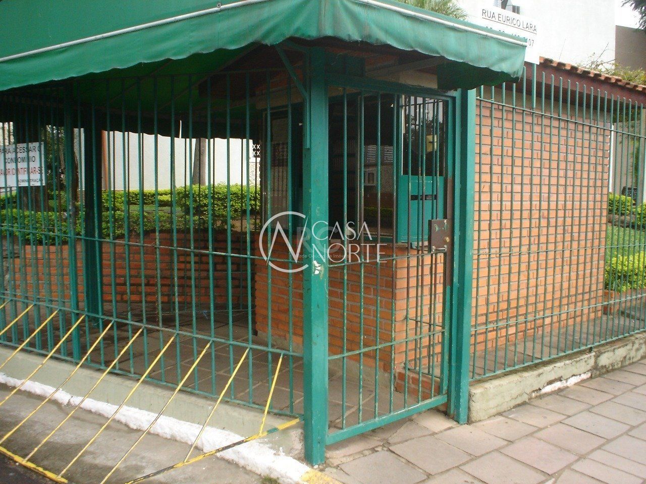 Apartamento à venda com 2 quartos, 58m², Rua Eurico Lara no bairro Medianeira em Porto Alegre